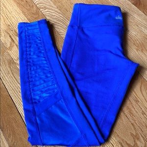 Alo Yoga Moto leggings